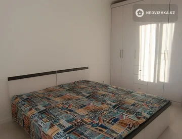 3-комнатная квартира, этаж 12 из 16, 92 м², На длительный срок, миниатюра 8
