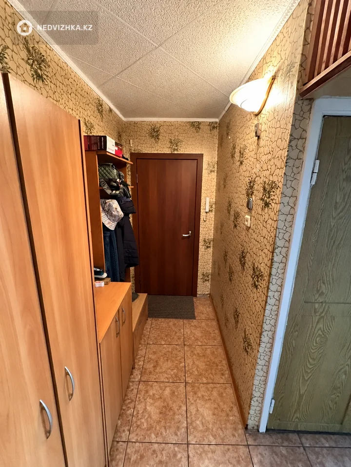 3-комнатная квартира, этаж 3 из 5, 60 м², фотография 5