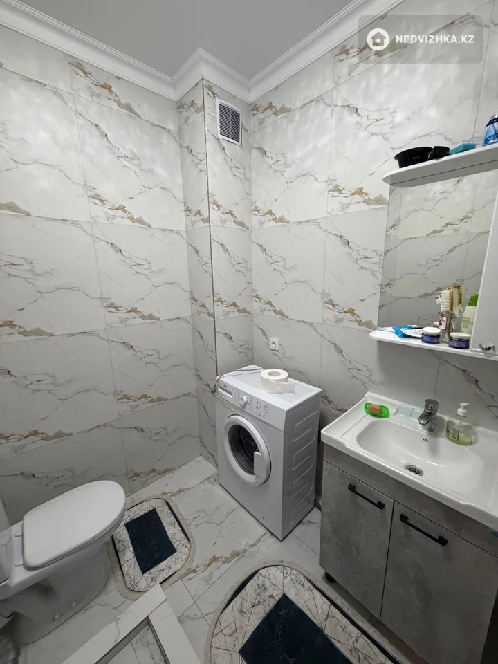 1-комнатная квартира, этаж 2 из 3, 38 м²