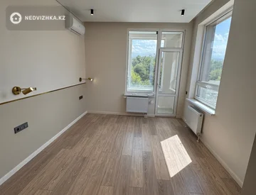 3-комнатная квартира, этаж 4 из 6, 76 м², миниатюра 8