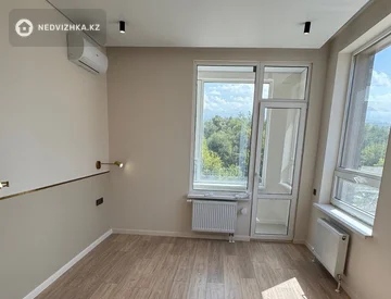 3-комнатная квартира, этаж 4 из 6, 76 м², миниатюра 9