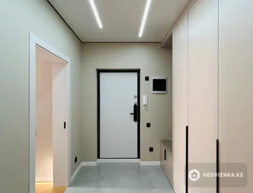 3-комнатная квартира, этаж 8 из 10, 75 м², На длительный срок, миниатюра 11