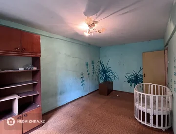 3-комнатная квартира, этаж 1 из 6, 65 м², миниатюра 7