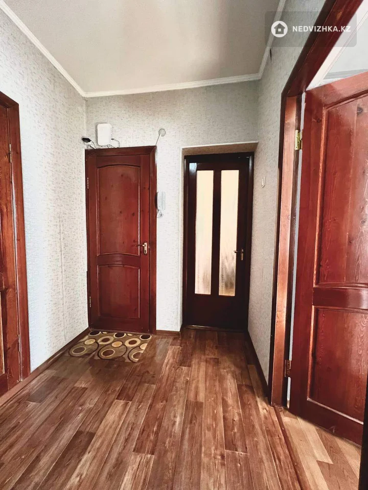 2-комнатная квартира, этаж 5 из 5, 50 м², фотография 2