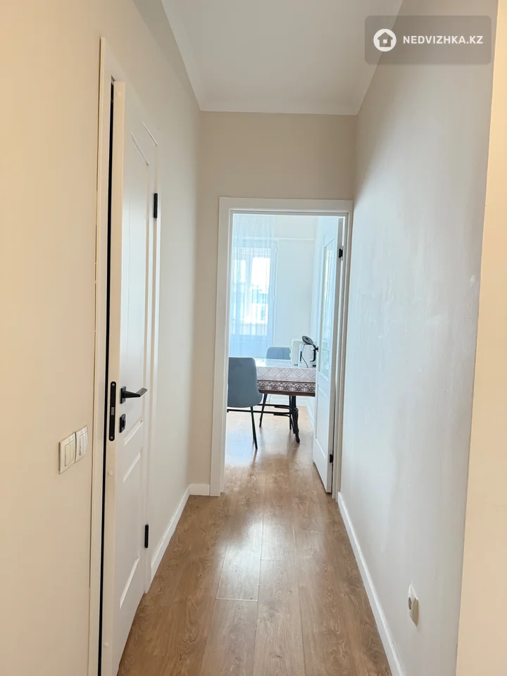 1-комнатная квартира, этаж 11 из 15, 50 м², Посуточно, фотография 5