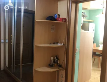 3-комнатная квартира, этаж 2 из 18, 128 м², миниатюра 1