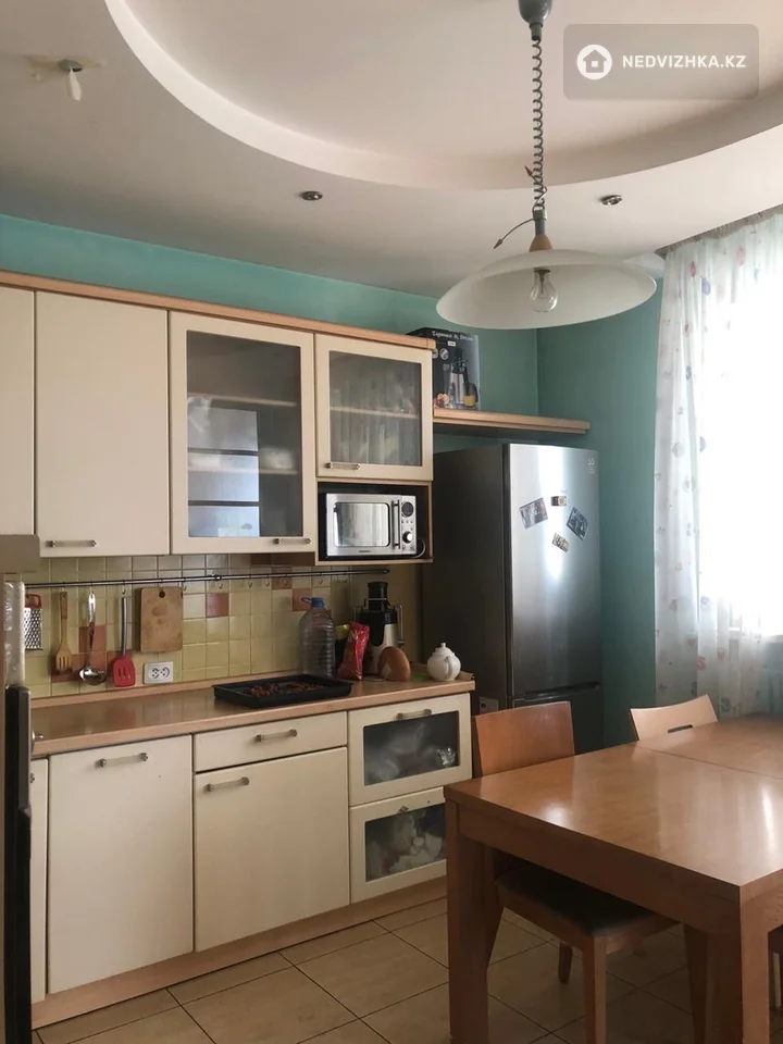 3-комнатная квартира, этаж 2 из 18, 128 м², фотография 4