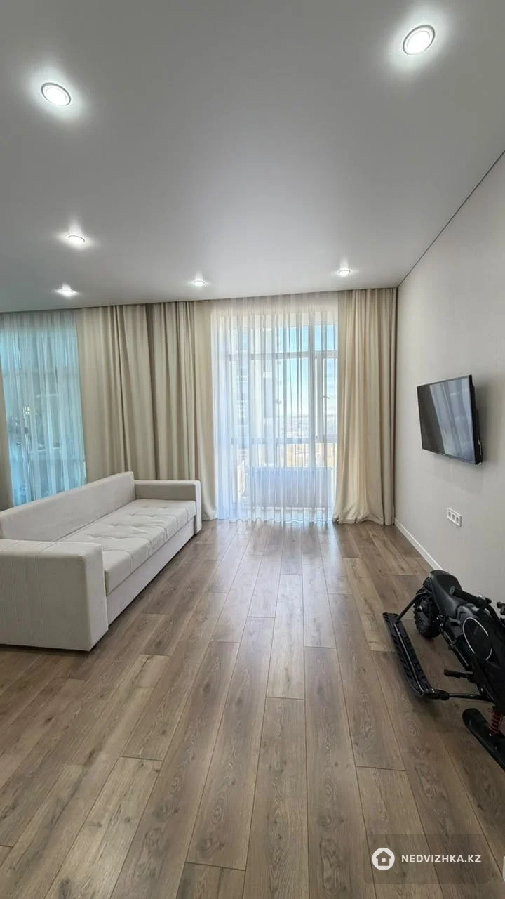 2-комнатная квартира, этаж 10 из 10, 42 м²
