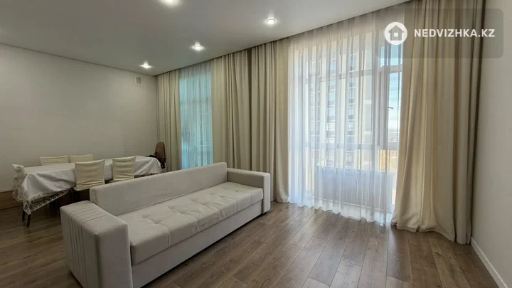 2-комнатная квартира, этаж 10 из 10, 42 м², фотография 4
