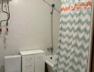 3-комнатная квартира, этаж 4 из 5, 73 м², миниатюра 5