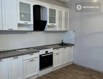 3-комнатная квартира, этаж 4 из 5, 73 м², миниатюра 8
