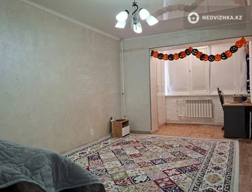 2-комнатная квартира, этаж 4 из 9, 52 м², миниатюра 3