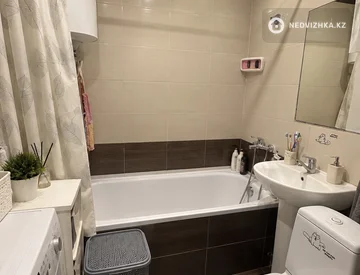 2-комнатная квартира, этаж 1 из 4, 42 м², миниатюра 9