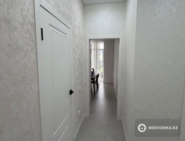 2-комнатная квартира, этаж 8 из 10, 65 м², миниатюра 7