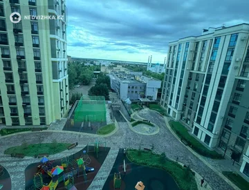 2-комнатная квартира, этаж 8 из 10, 65 м², миниатюра 9