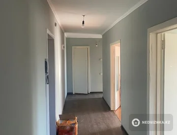 4-комнатная квартира, этаж 5 из 9, 78 м², миниатюра 1