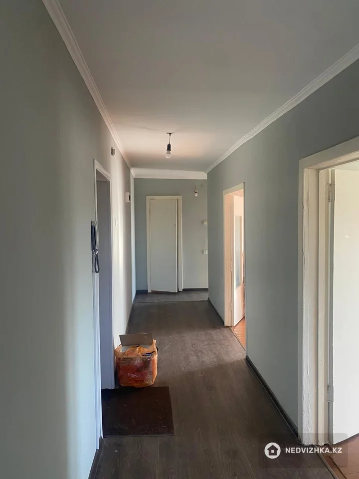 4-комнатная квартира, этаж 5 из 9, 78 м²