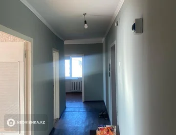 4-комнатная квартира, этаж 5 из 9, 78 м², миниатюра 3