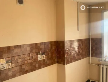 4-комнатная квартира, этаж 5 из 9, 78 м², миниатюра 2