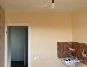 4-комнатная квартира, этаж 5 из 9, 78 м², миниатюра 4