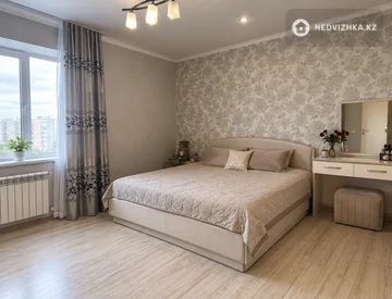 2-комнатная квартира, этаж 9 из 16, 66 м², миниатюра 1