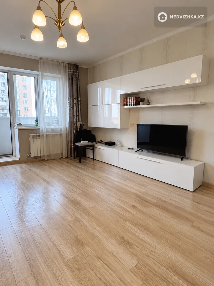 2-комнатная квартира, этаж 9 из 16, 66 м², фотография 2