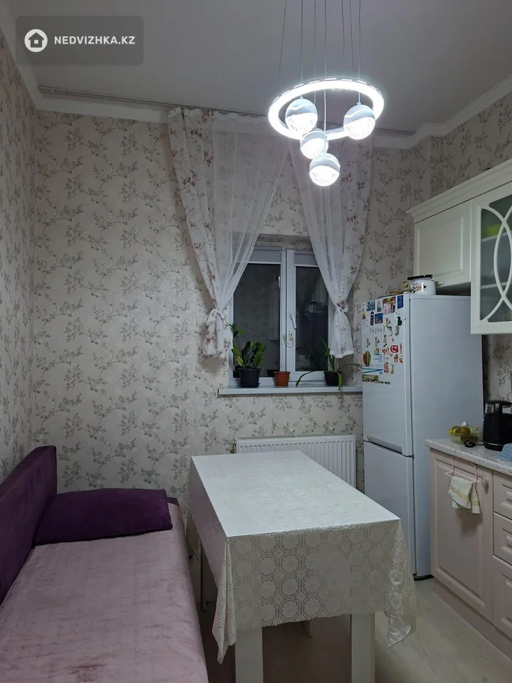 1-комнатная квартира, этаж 13 из 13, 33 м², фотография 3