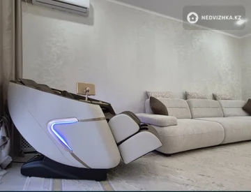3-комнатная квартира, этаж 5 из 10, 88 м², миниатюра 2