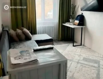 2-комнатная квартира, этаж 1 из 3, 48 м², миниатюра 1