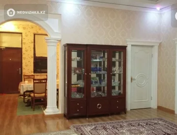 7-комнатный дом, 10 соток, 560 м², миниатюра 1