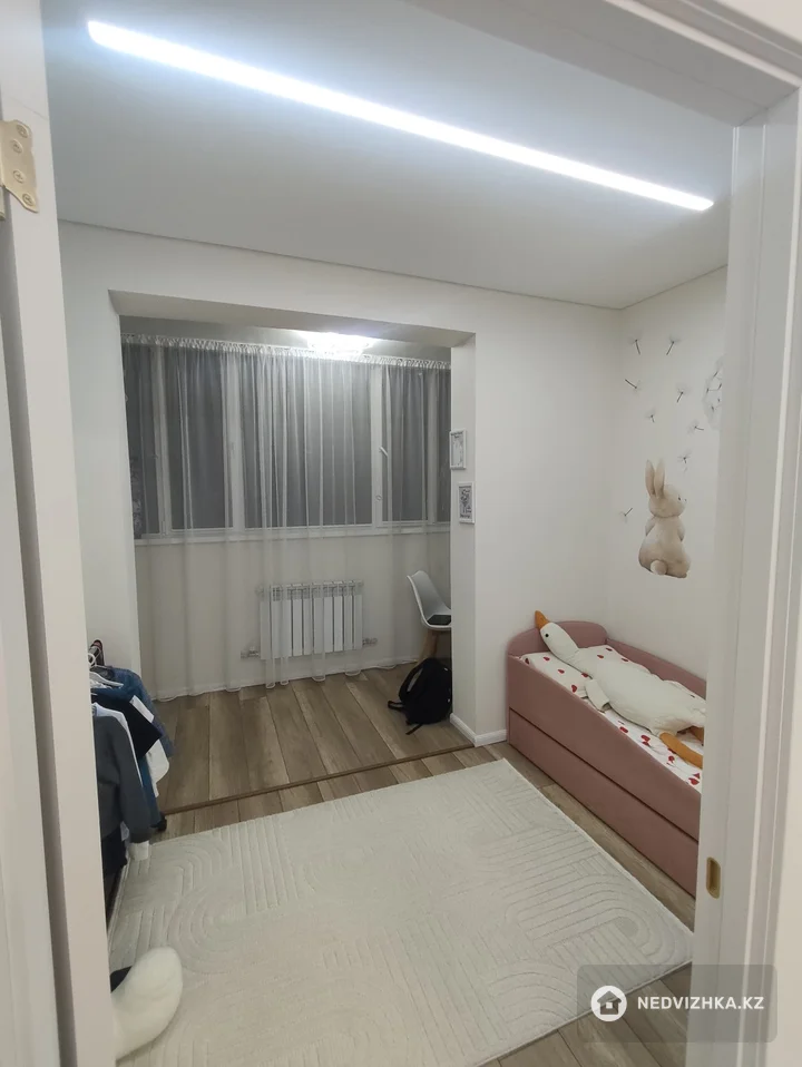 1-комнатная квартира, этаж 14 из 16, 49 м², фотография 2