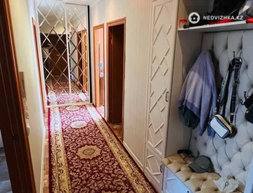 4-комнатная квартира, этаж 4 из 5, 91 м², миниатюра 6