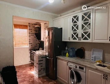 4-комнатная квартира, этаж 4 из 5, 91 м², миниатюра 8