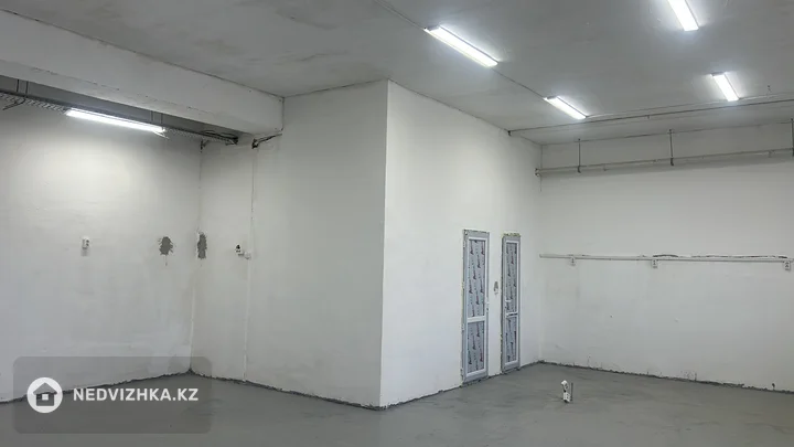Помещение, этаж 1 из 10, 81 м²
