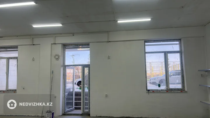 Помещение, этаж 1 из 10, 81 м², фотография 4