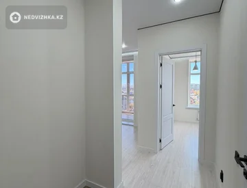 1-комнатная квартира, этаж 7 из 9, 38 м², миниатюра 6