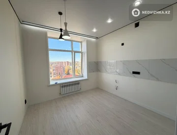 1-комнатная квартира, этаж 7 из 9, 38 м², миниатюра 1