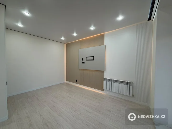1-комнатная квартира, этаж 7 из 9, 38 м², фотография 5