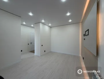 1-комнатная квартира, этаж 7 из 9, 38 м², миниатюра 11