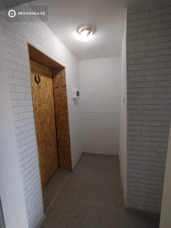 1-комнатная квартира, этаж 5 из 5, 29 м², фотография 2