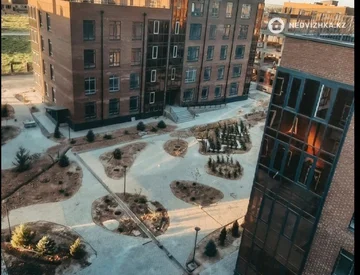 1-комнатная квартира, этаж 4 из 5, 42 м², На длительный срок, миниатюра 2