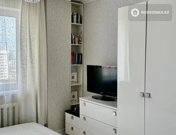 2-комнатная квартира, этаж 9 из 13, 78 м², На длительный срок, миниатюра 4