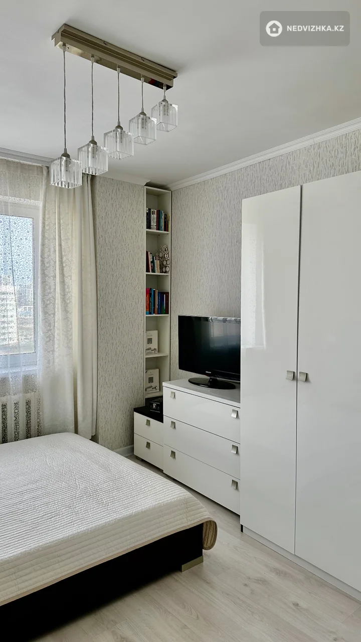 2-комнатная квартира, этаж 9 из 13, 78 м², На длительный срок, фотография 4