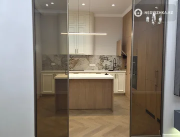 3-комнатная квартира, этаж 11 из 14, 111 м², миниатюра 4