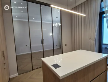 3-комнатная квартира, этаж 11 из 14, 111 м², миниатюра 5