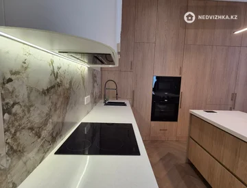 3-комнатная квартира, этаж 11 из 14, 111 м², миниатюра 3