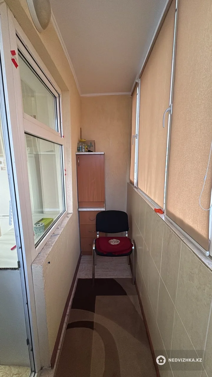 1-комнатная квартира, этаж 11 из 15, 35 м², фотография 4