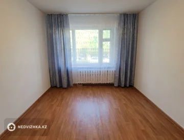5-комнатная квартира, этаж 1 из 9, 100 м², миниатюра 6