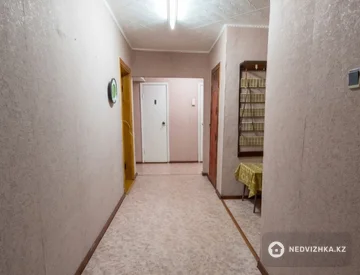 5-комнатная квартира, этаж 1 из 9, 100 м², миниатюра 8