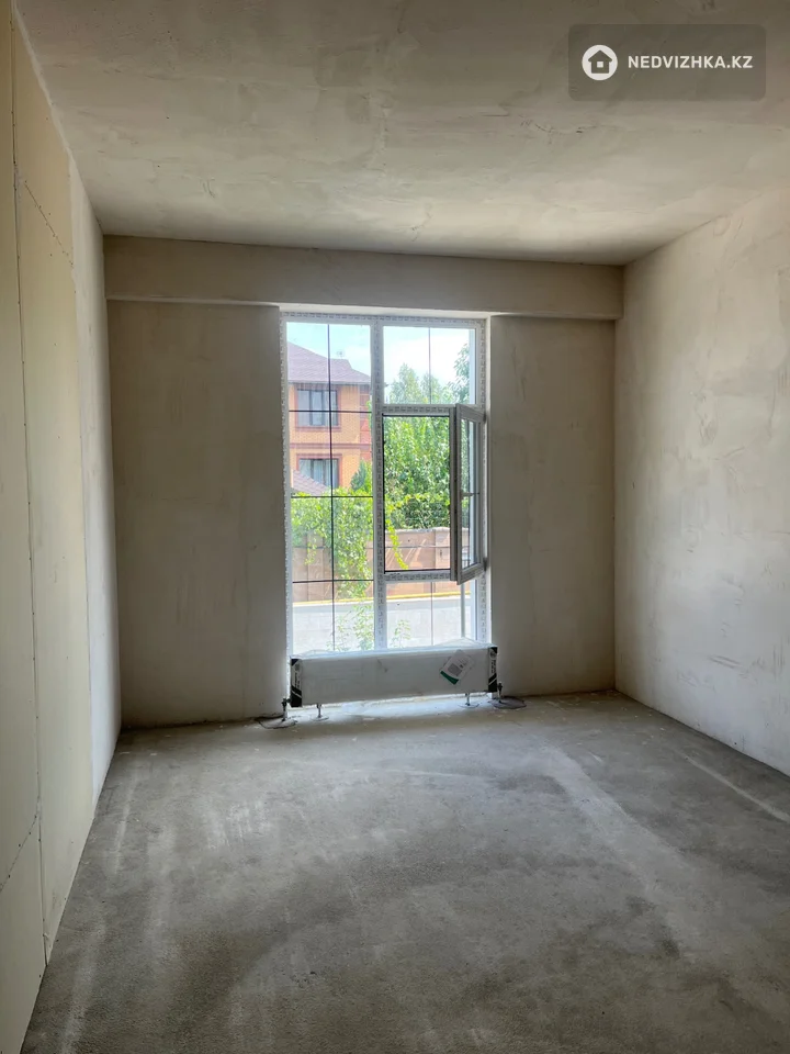 1-комнатная квартира, этаж 2 из 5, 54 м², фотография 3